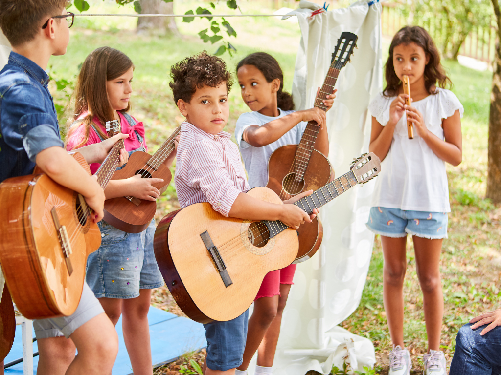 kids preparing for talent show