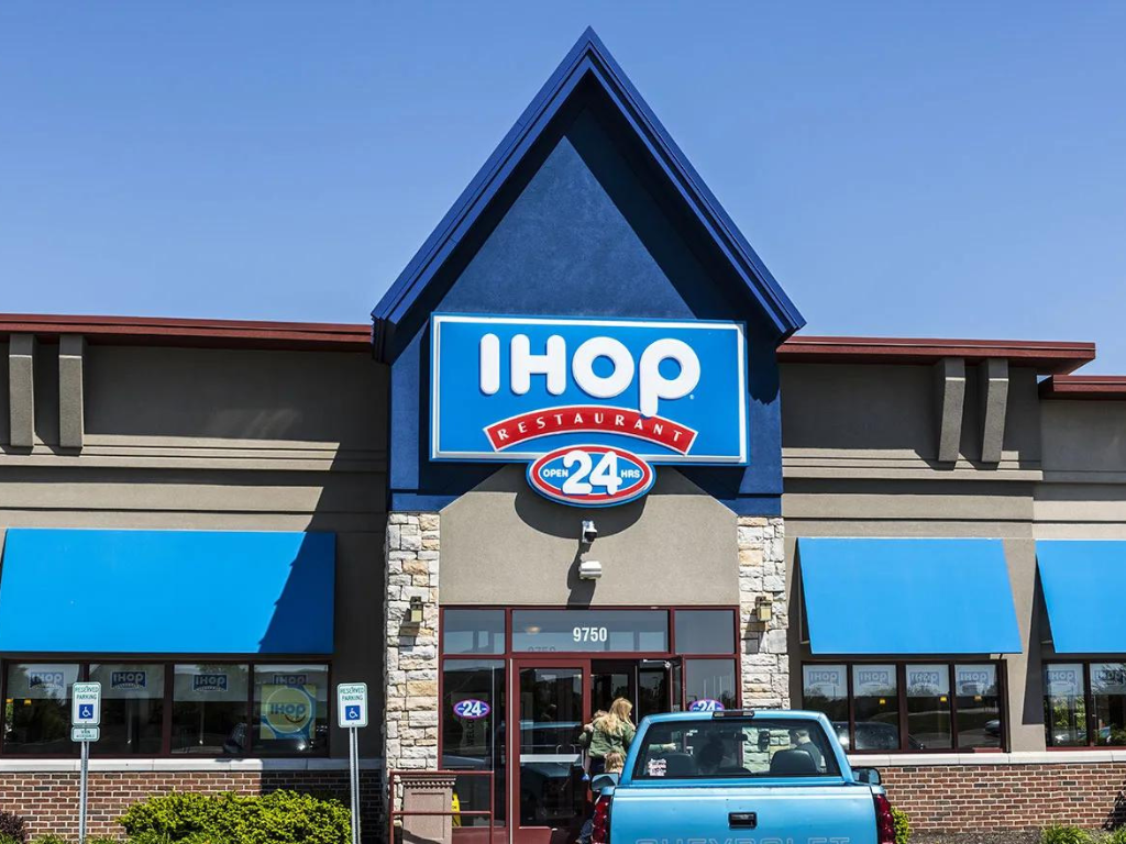 IHOP storefront